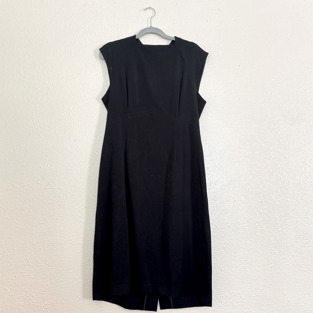 M.M. LaFleur Black Square Neck Sheath Dress